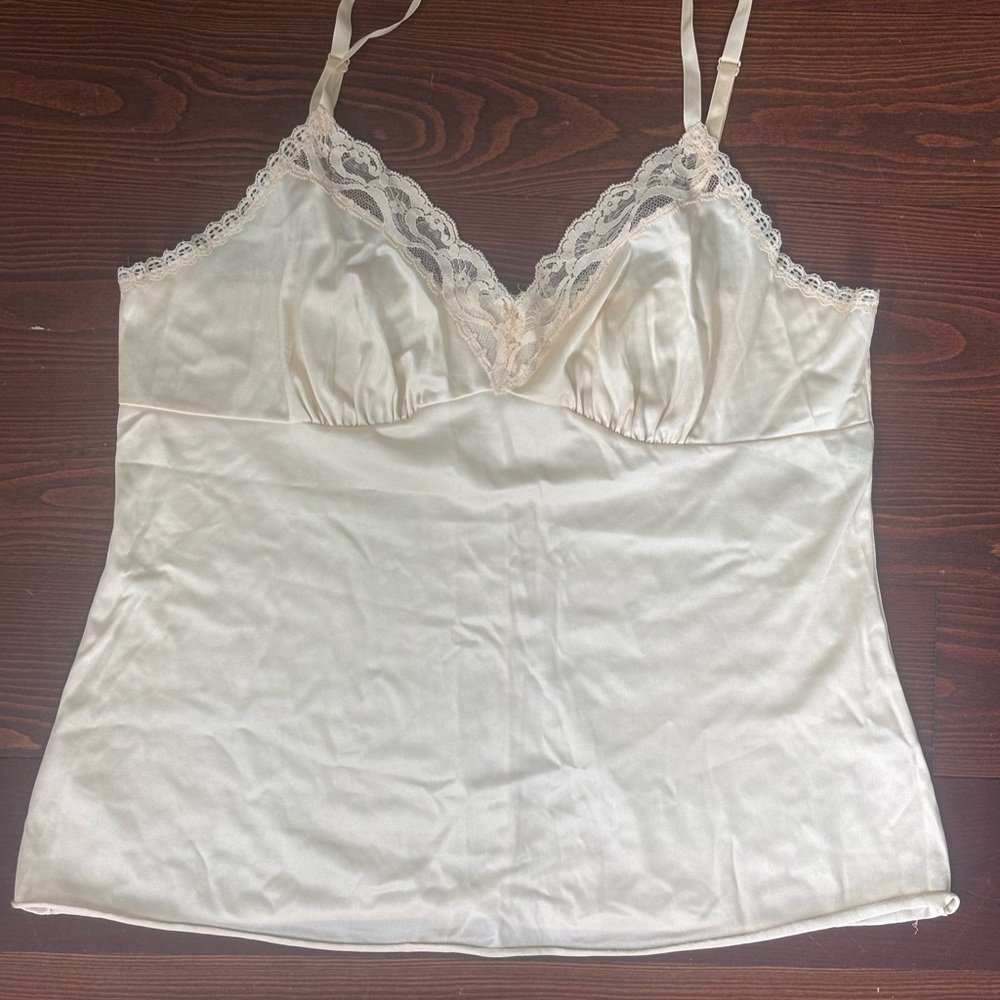 Delicate Vanity Fair Cream Camisole